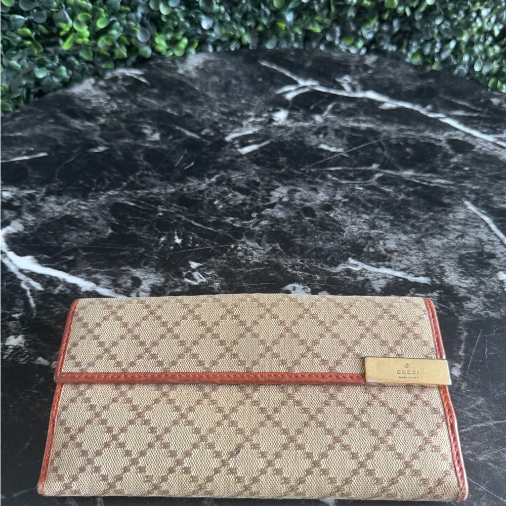 Gucci Vintage Wallet